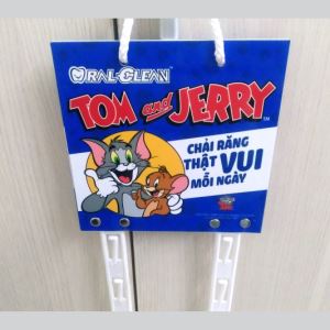 Hanger quảng cáo bàn chải  Oral-Clean Tom & Jerry
