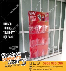 Hanger túi nhựa loại 9 ô trưng bày