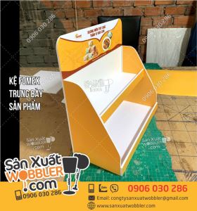 Kệ trưng bày sản phẩm chế Hộp cá Takideli