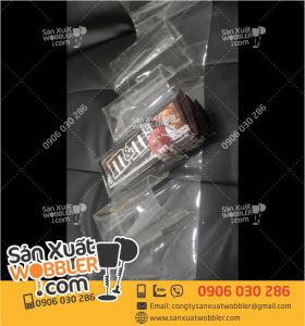 POSM hanger túi nhựa trưng bày kẹo
