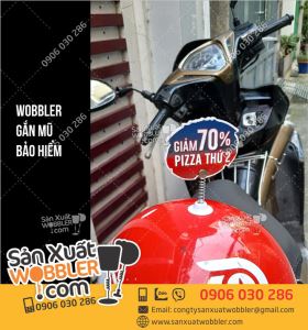 Wobbler gắn mxu bảo hiểm quảng cáo Pizza