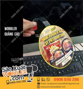 Wobbler quảng cáo mì cay