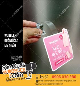 Wobbler quảng cáo mỹ phẩm Monday