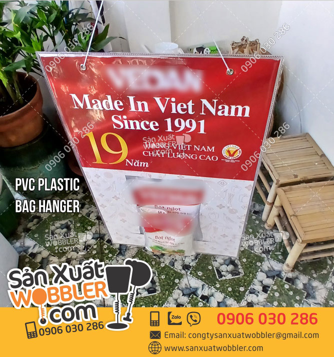 Clear-PVC-Hanging-Bag-in-Ho-Chi-Minh-City,-Vietnam