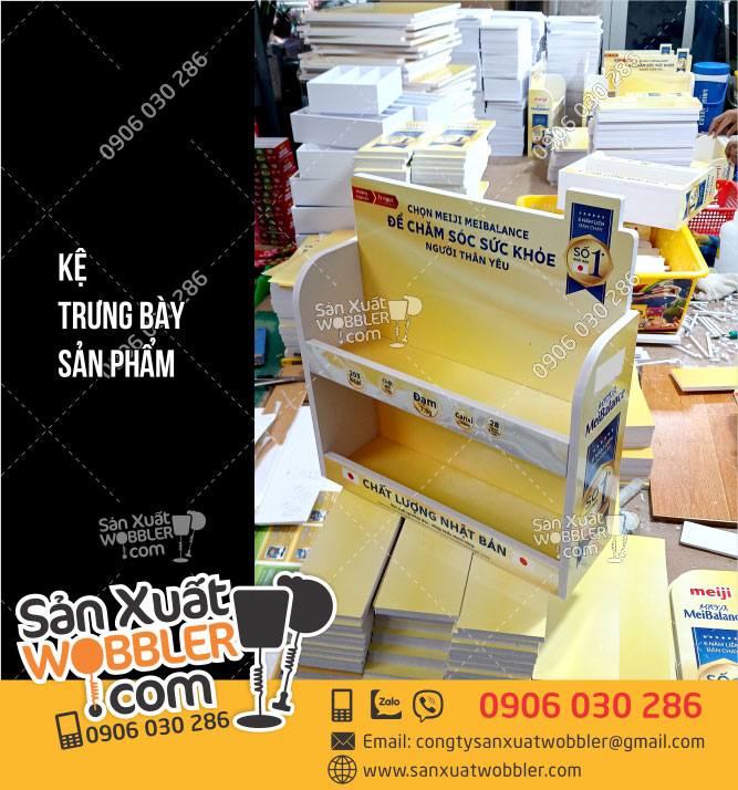 Kệ-2-tầng-fomex-trưng-bày-sản-phẩm-sữa