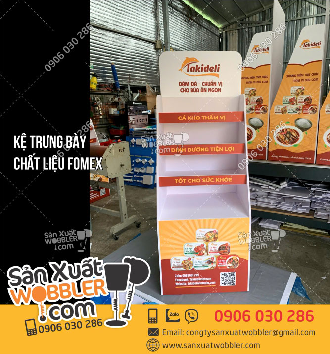 Kệ-trưng-bày-sản-phẩm-Cá-Takideli