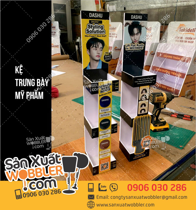 Kệ-trưng-bày-sản-phẩm-dành-cho-tóc-Nam-giới