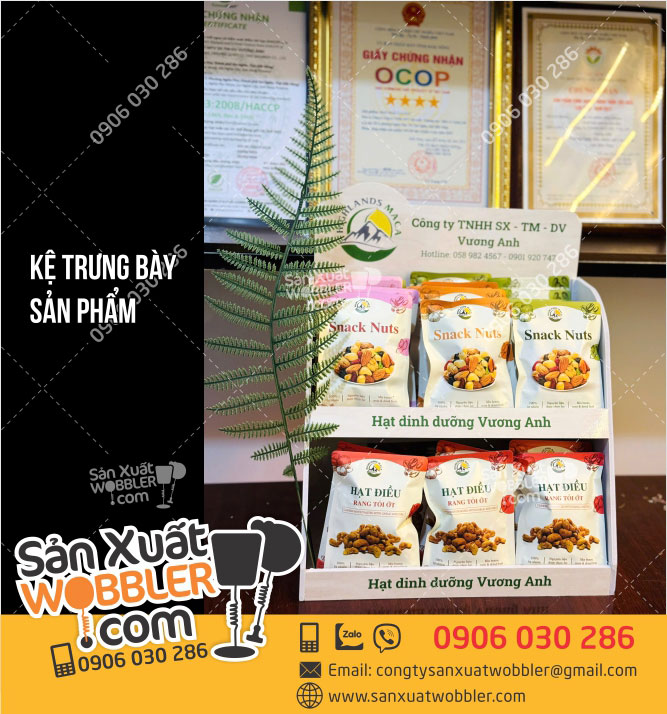 Mẫu-Kệ-fomex-trưng-bày-hạt-Maca-Vương-Anh