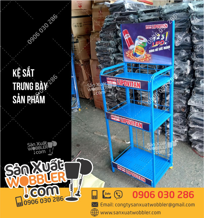 Mẫu-Kệ-săt-trưng-bày-nước-tăng-lực