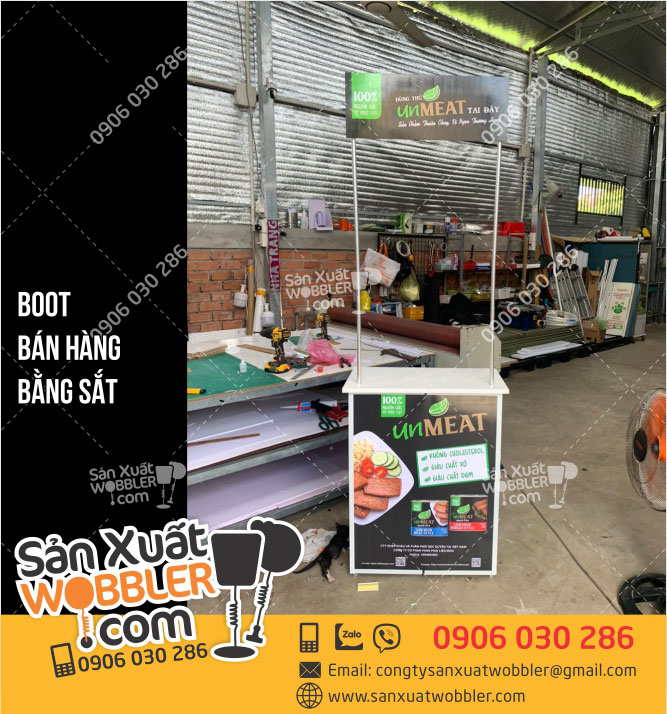 Booth sampling bán hàng bằng sắt giới thiệu sản phẩm MEAT