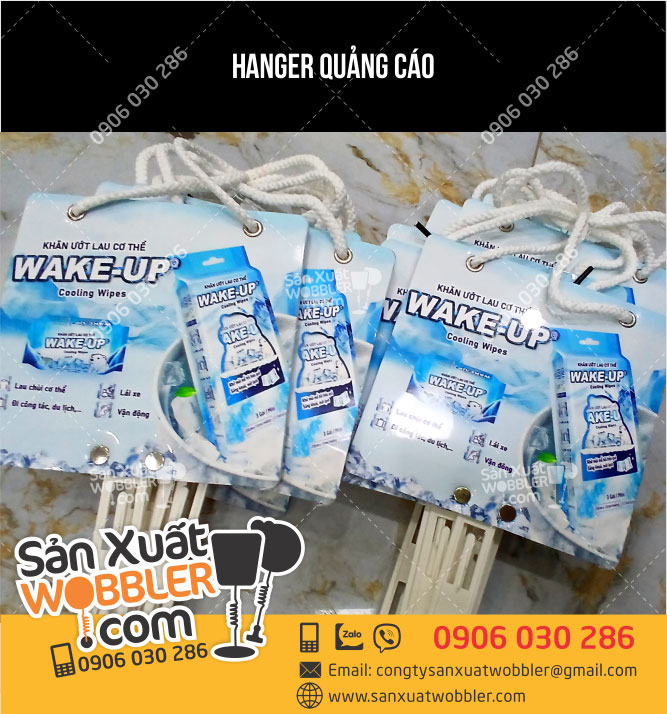 Sản-xuất-Hanger-1-dây-nhựa-quảng-cáo-khăn-ướt-Wake-Up