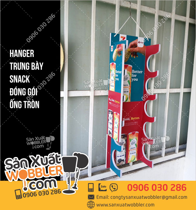 hanger-trưng-bày-Snack-Lon