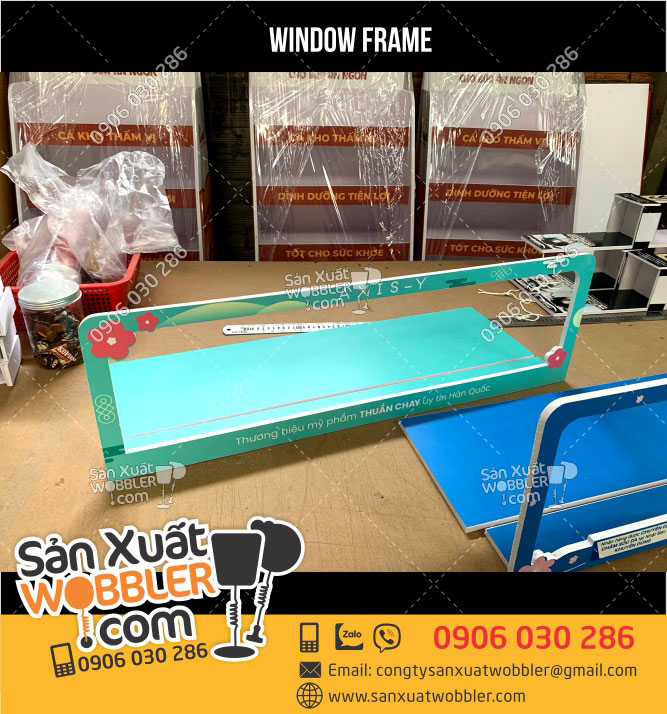 sản-xuất-window-frame-fomex-quảng-cáo-mỹ-phẩm